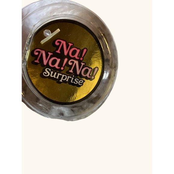 Na! Na! Na! Surprise Limited Edition Blonde Doll In Pink Bunny Outfit - Picture 8 of 10